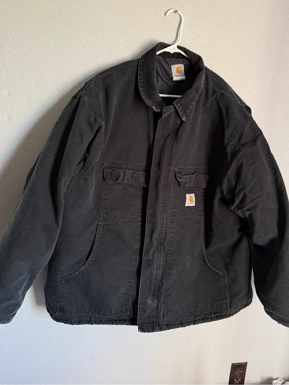 Carhartt Men's Heavy-Duty Coat